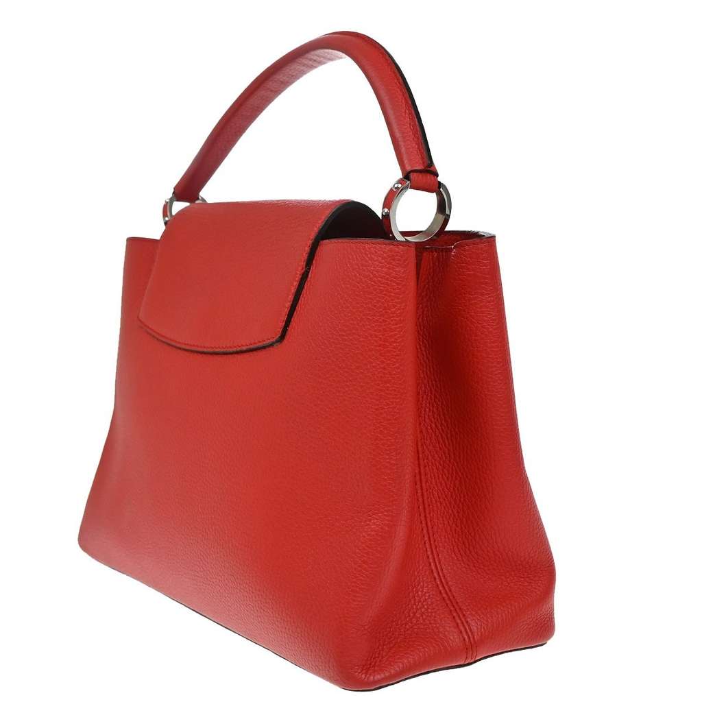 Louis Vuitton Capucines Bag Red Leather Good condition - Model View