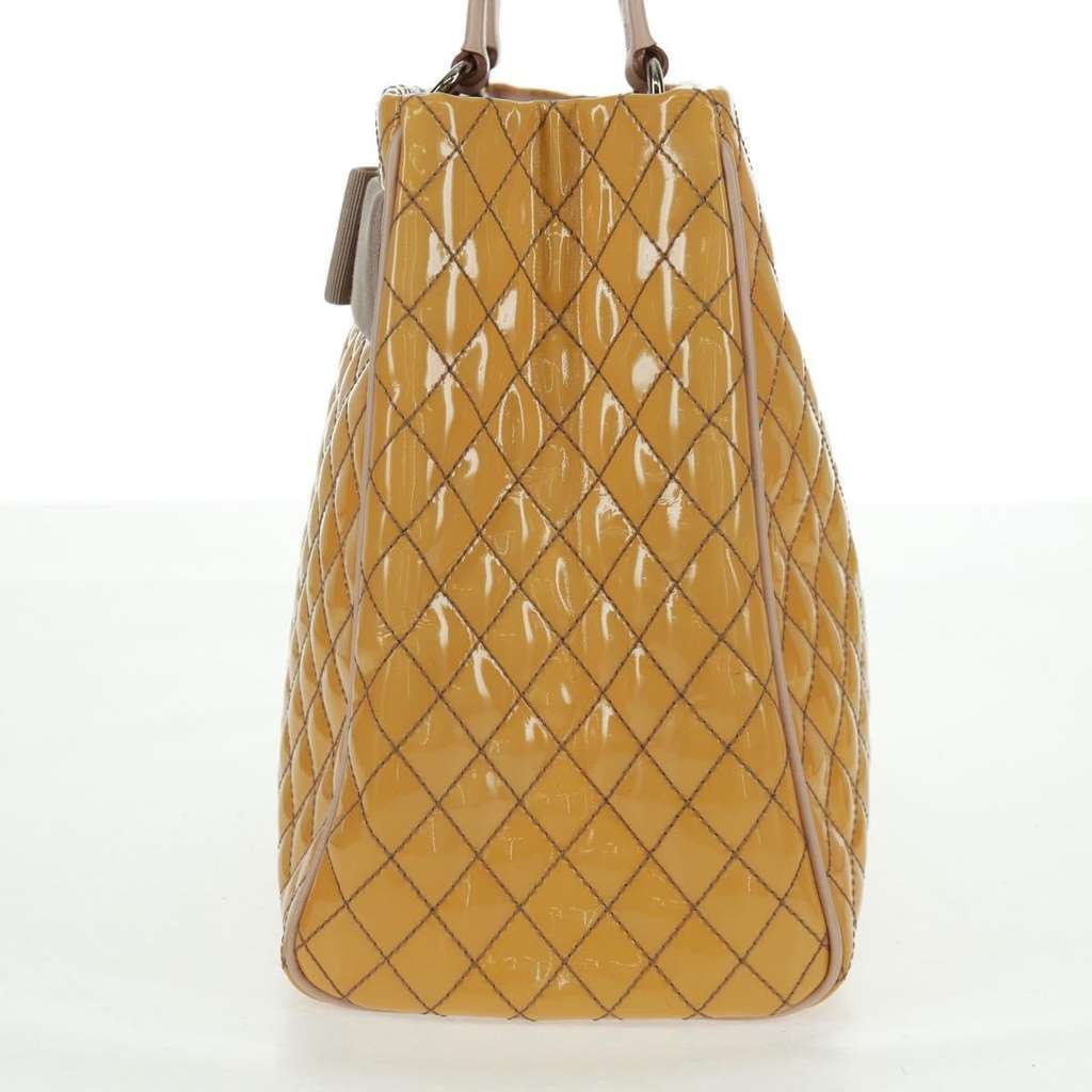 Salvatore Ferragamo Vala Handbag Yellow Good condition - Inside View