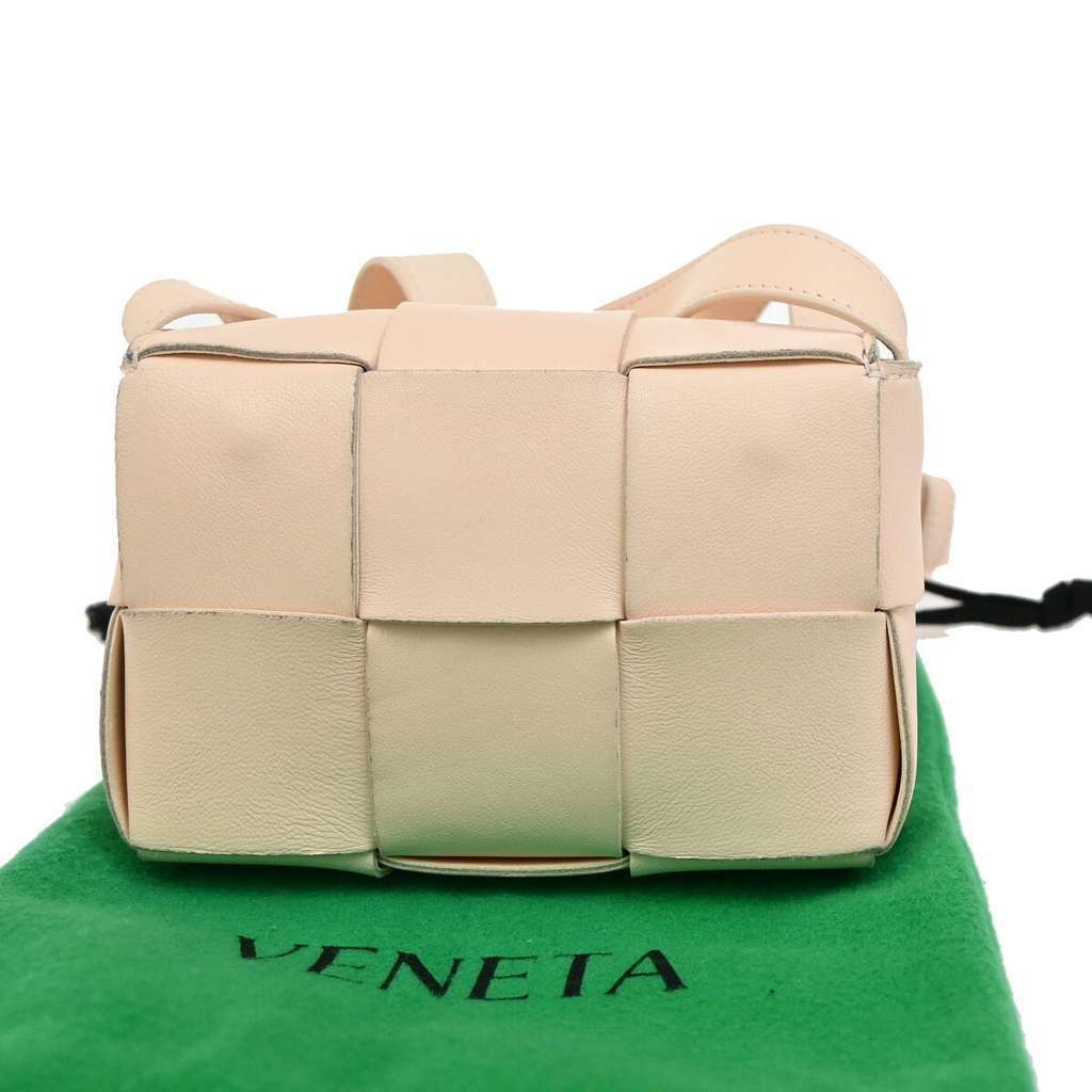 Bottega Veneta Cassette Crossbody Bag Pink Leather Good condition - Inside View