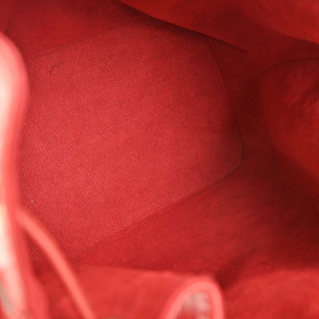 Louis Vuitton Petit Noe Handbag Red Leather Fair condition - Inside View