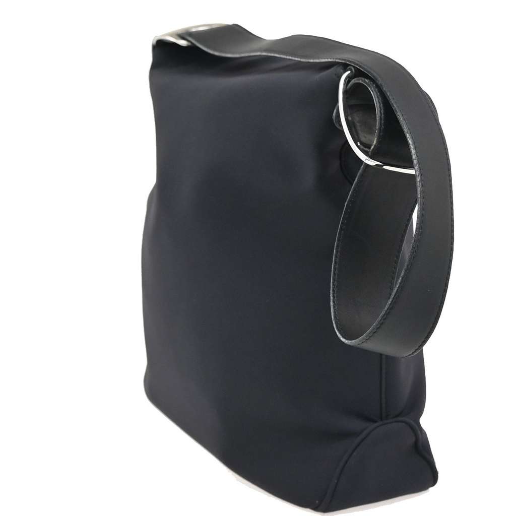 Salvatore Ferragamo Vara shoulder Bag Black Good condition - Model View