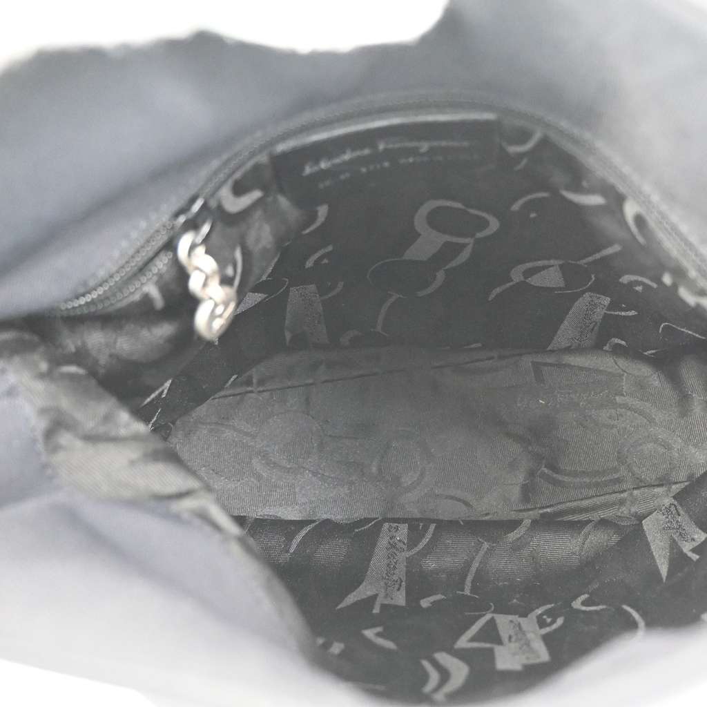 Salvatore Ferragamo Vara shoulder Bag Black Good condition - Box View