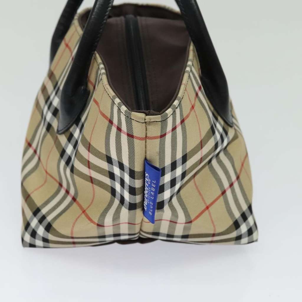 Burberry Nova Check Tote Beige Good condition - Model View
