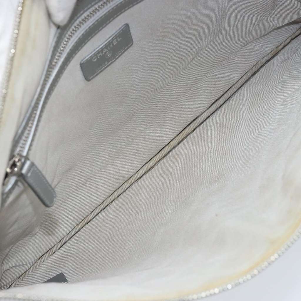 Chanel O Case Clutch Silver Leather Good condition - Box View