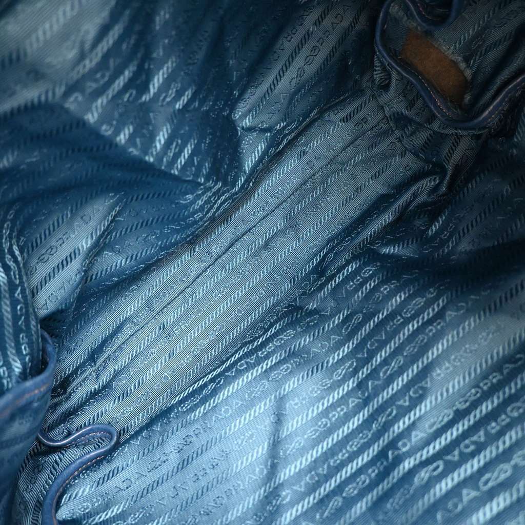 Prada Vintage Tote Blue Leather Good condition - Box View