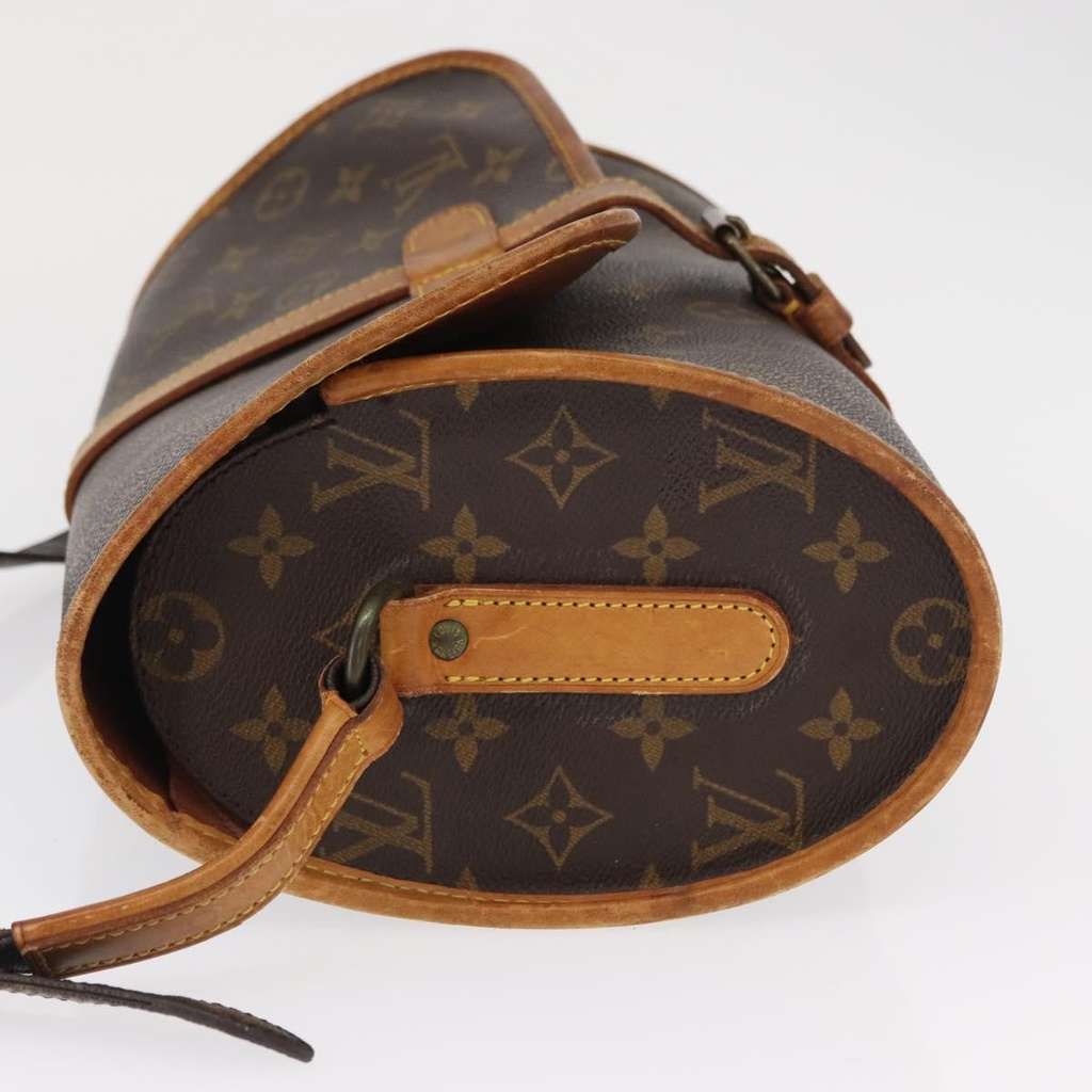Louis Vuitton Marne Crossbody Bag Brown Canvas Fair condition - Model View