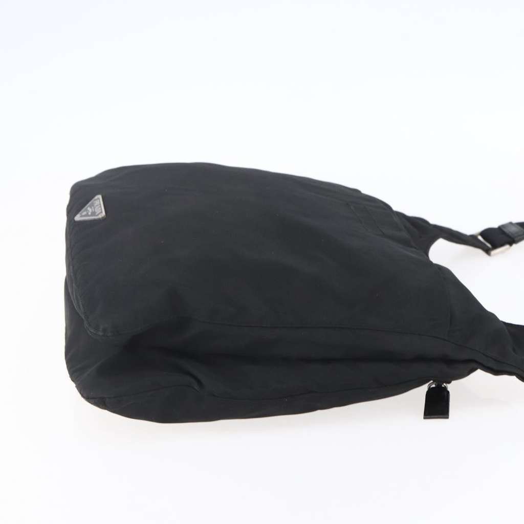 Prada Zip Messenger Black Fair condition - Model View