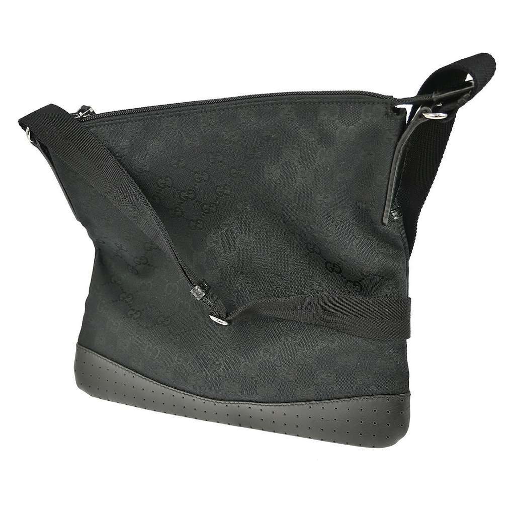 Gucci Zip Messenger Bag Black Canvas Good condition - Back View