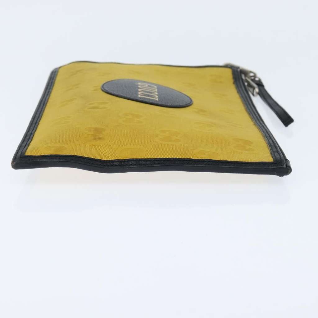 Gucci Off The Grid Zip Pouch Yellow Canvas Good condition - Model View