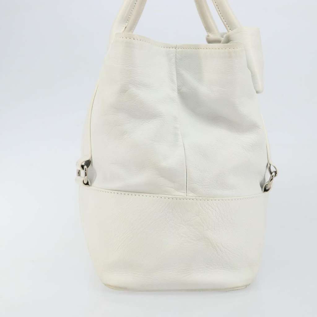 Salvatore Ferragamo Vala tote White Leather Good condition - Model View