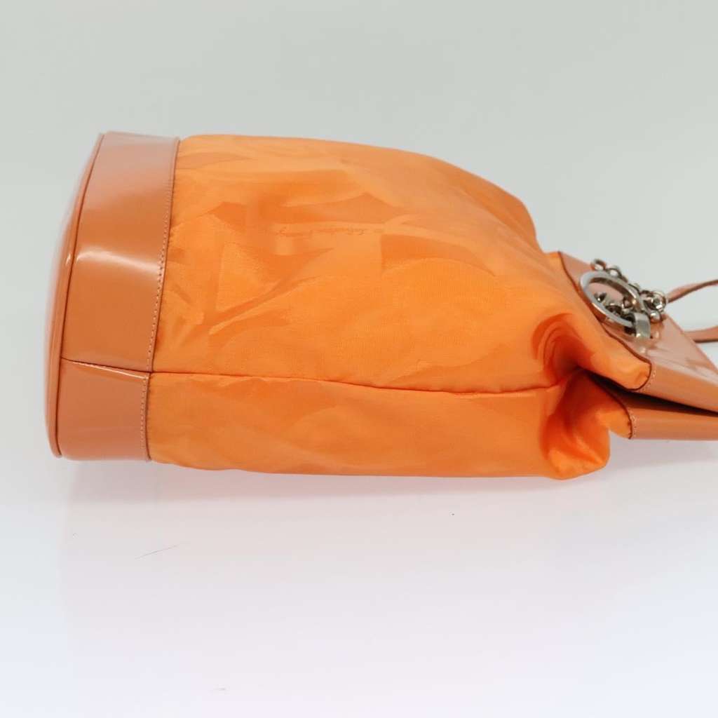 Salvatore Ferragamo Vintage Shoulder Bag Orange Good condition - Model View