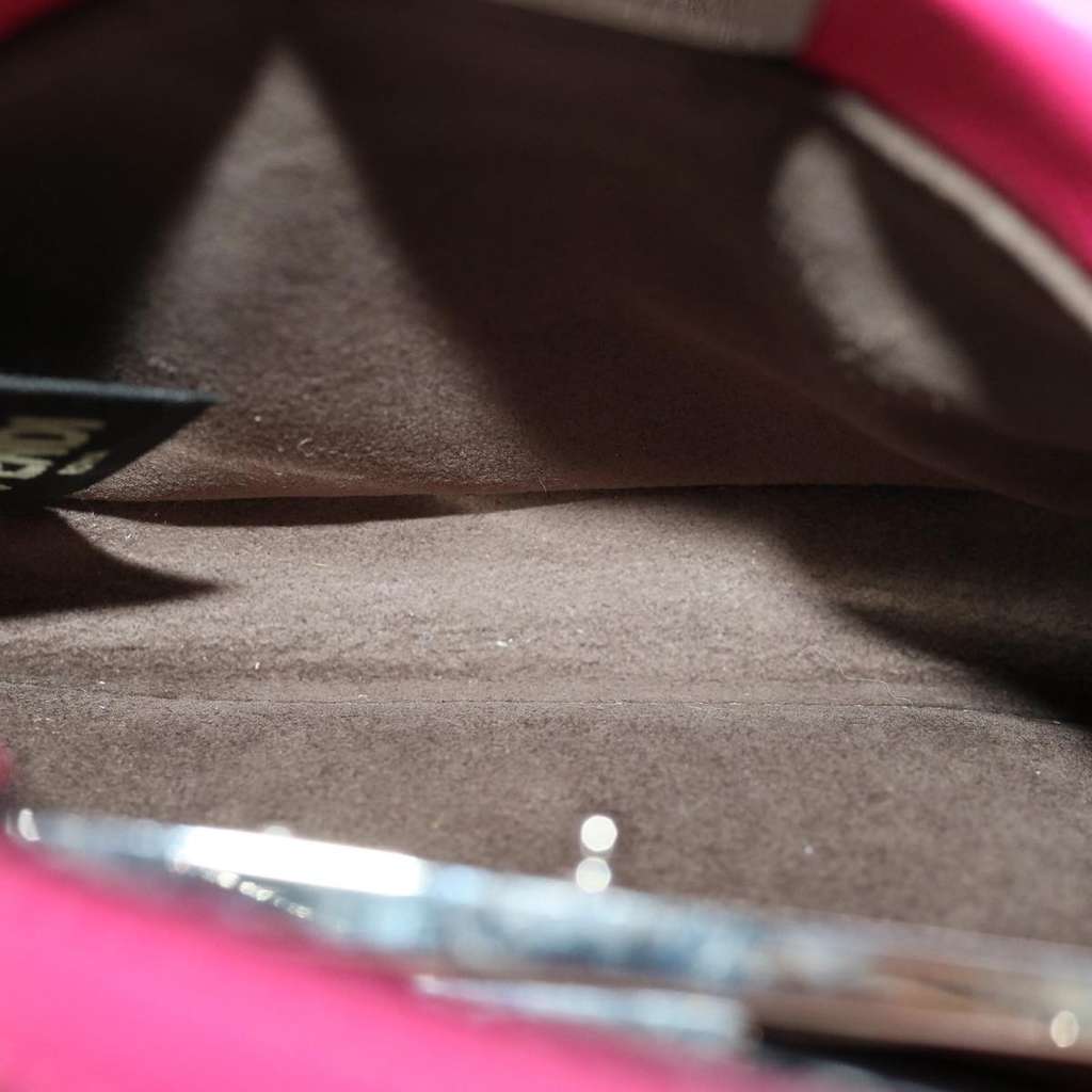 Fendi Peekaboo Bag Pink Leather Good condition - Box View