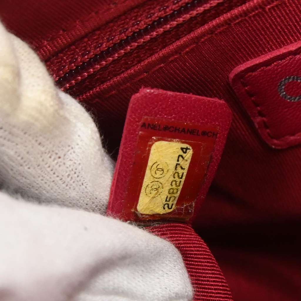 Chanel Gabrielle Hobo Black Leather Good condition - Box View