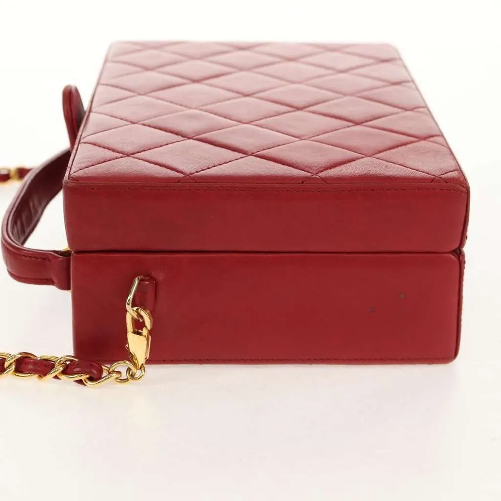 Chanel Matelasse Chain Shoulder Bag Red Leather Good - Inside View