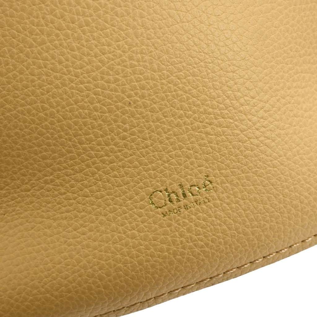 Chloe Aby Tote Beige Leather Good condition - Model View