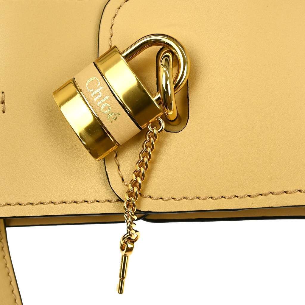 Chloe Aby Tote Beige Leather Good condition - Box View