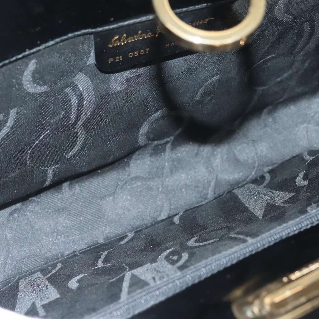 Salvatore Ferragamo Gancini Shoulder Bag Black Good condition - Box View