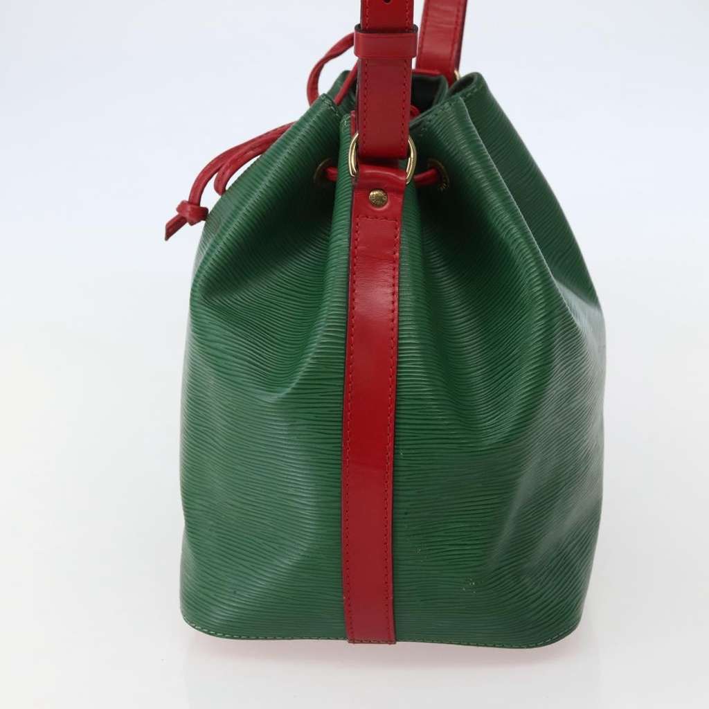 Louis Vuitton Bicolor Petit Noe Handbag Green Leather Good condition - Model View