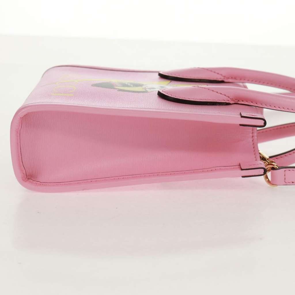 Gucci Vertical Tote Pink Leather Good condition - Model View