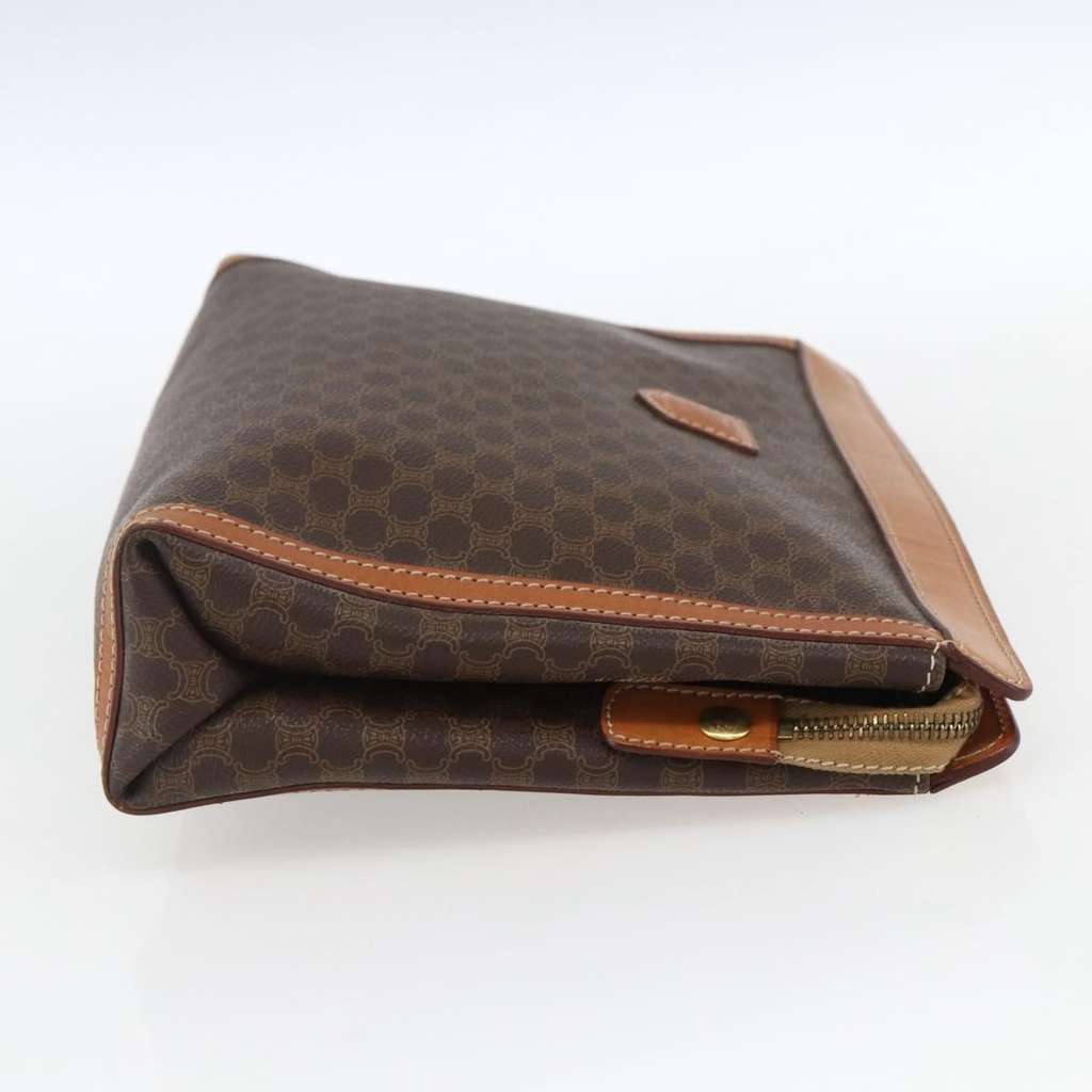 Celine Macadam Pochette Brown Good condition - Model View