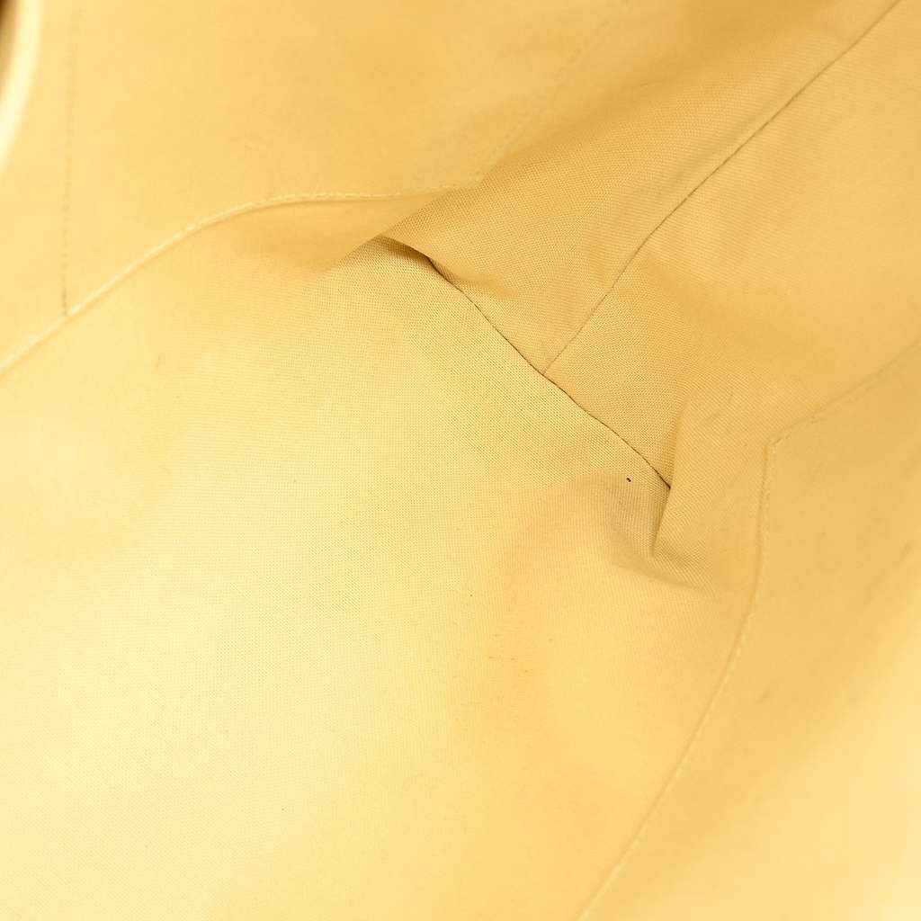 Louis Vuitton Totally Handbag White Canvas Good condition - Inside View