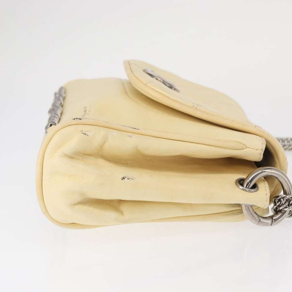 Chanel Matelasse Chain Shoulder Bag Other Leather Good condition - Model View