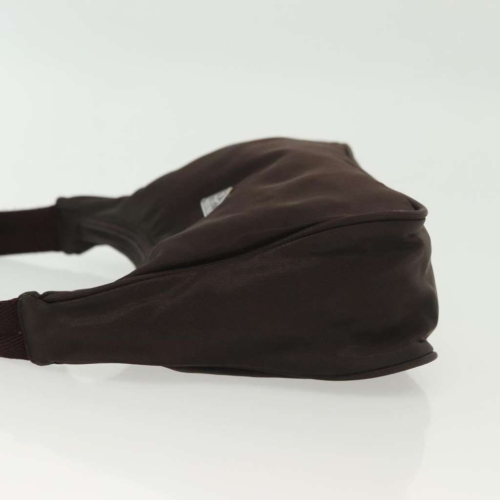 Prada Re-Edition 2000 Hobo Brown Good condition - Model View