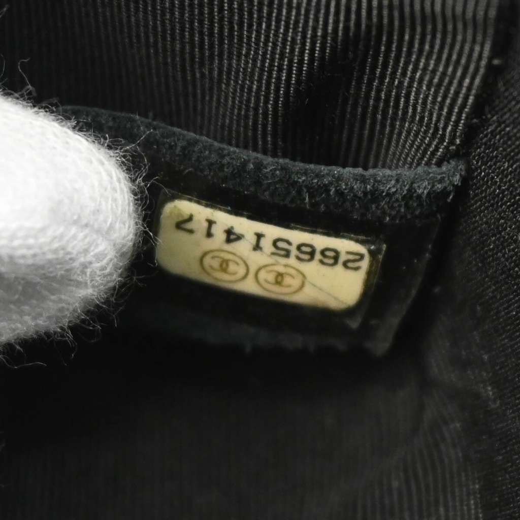 Chanel Boy Flap Bag Black Leather Good condition - Box View