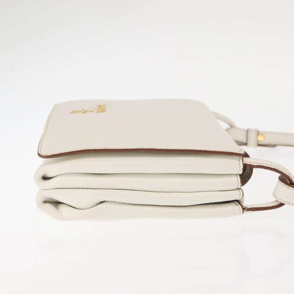 Prada Flap Crossbody Bag White Leather Good condition - Inside View