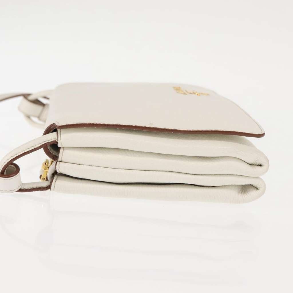 Prada Flap Crossbody Bag White Leather Good condition - Model View