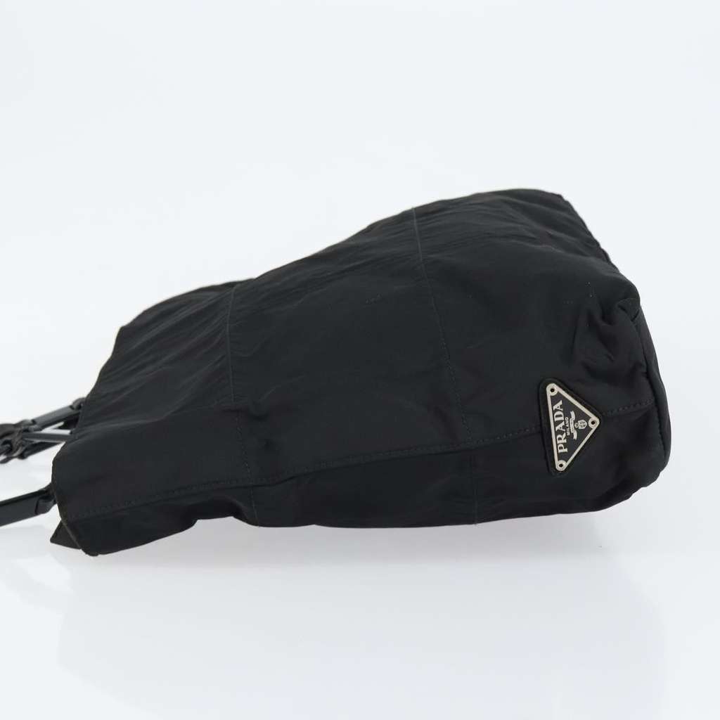 Prada Vintage Zip Tote Black Good condition - Model View