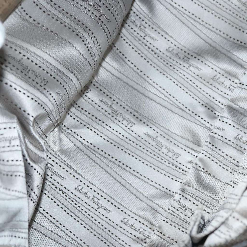 Salvatore Ferragamo Gancini handbag Silver Leather Good condition - Box View