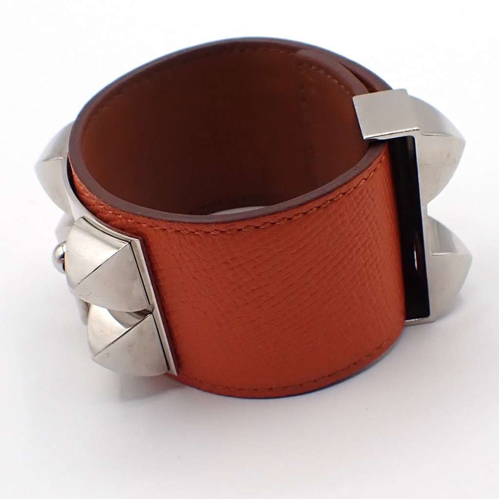 Hermès Collier de Chien Bracelet Orange Leather Good condition - Model View