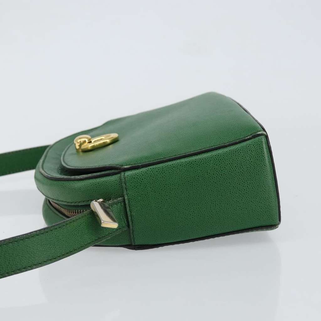 Celine Vintage Shoulder Bag Green Leather Good condition - Model View