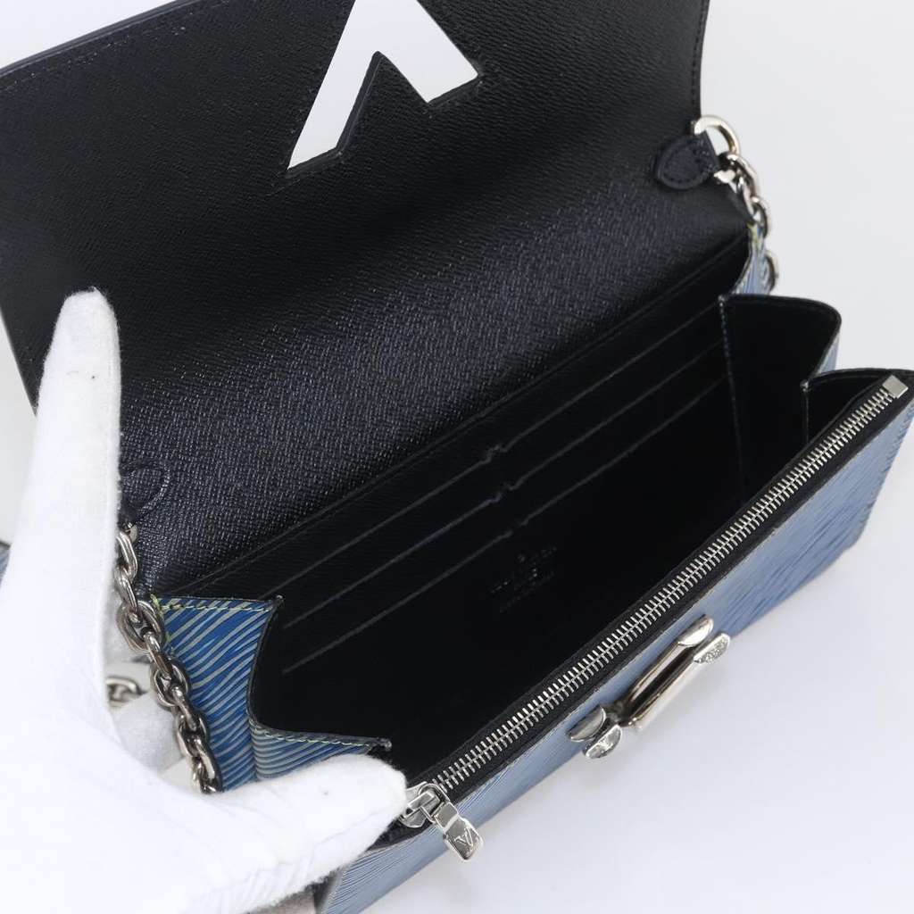 Louis Vuitton Twist Chain Wallet Blue Leather Good condition - Box View
