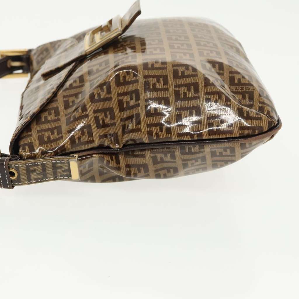 Fendi Mamma baguette Beige Canvas Fair condition - Model View