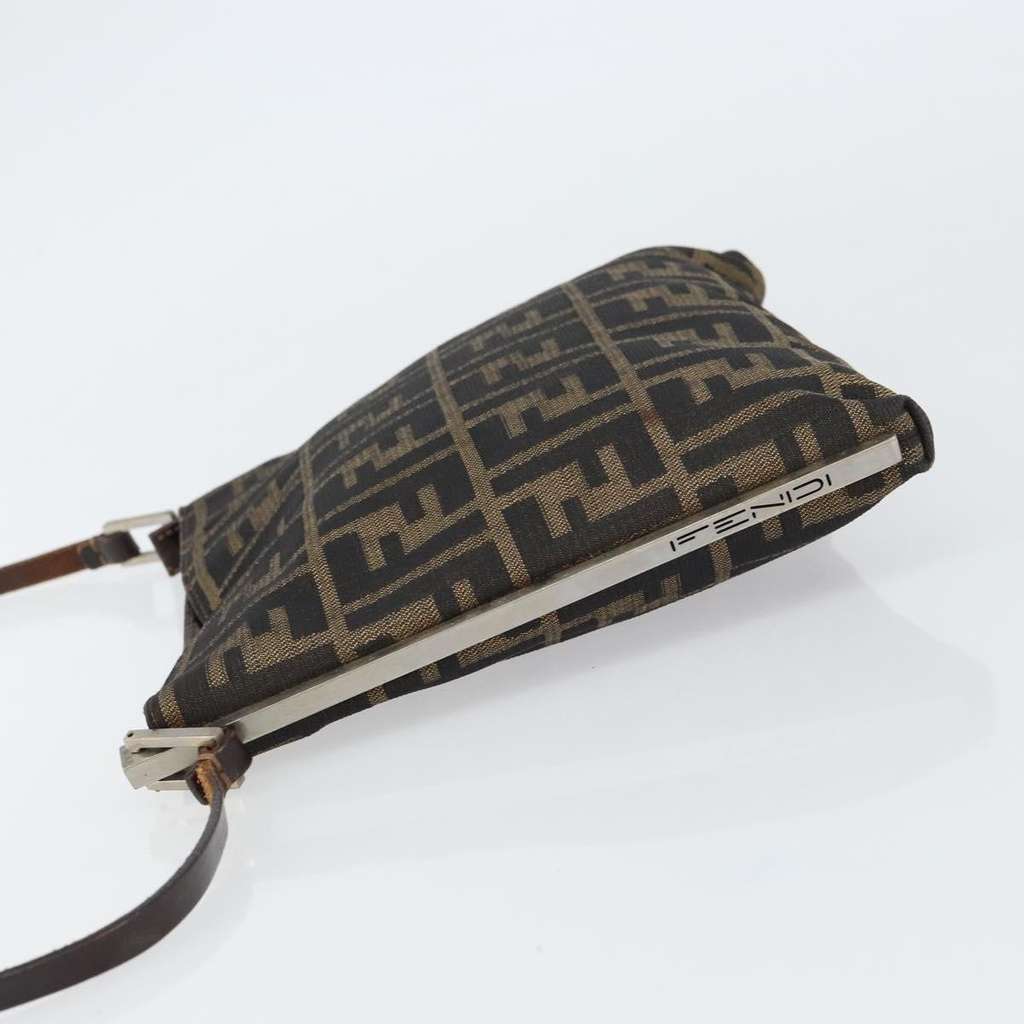 Fendi Vintage shoulderbag Brown Canvas Good condition - Model View