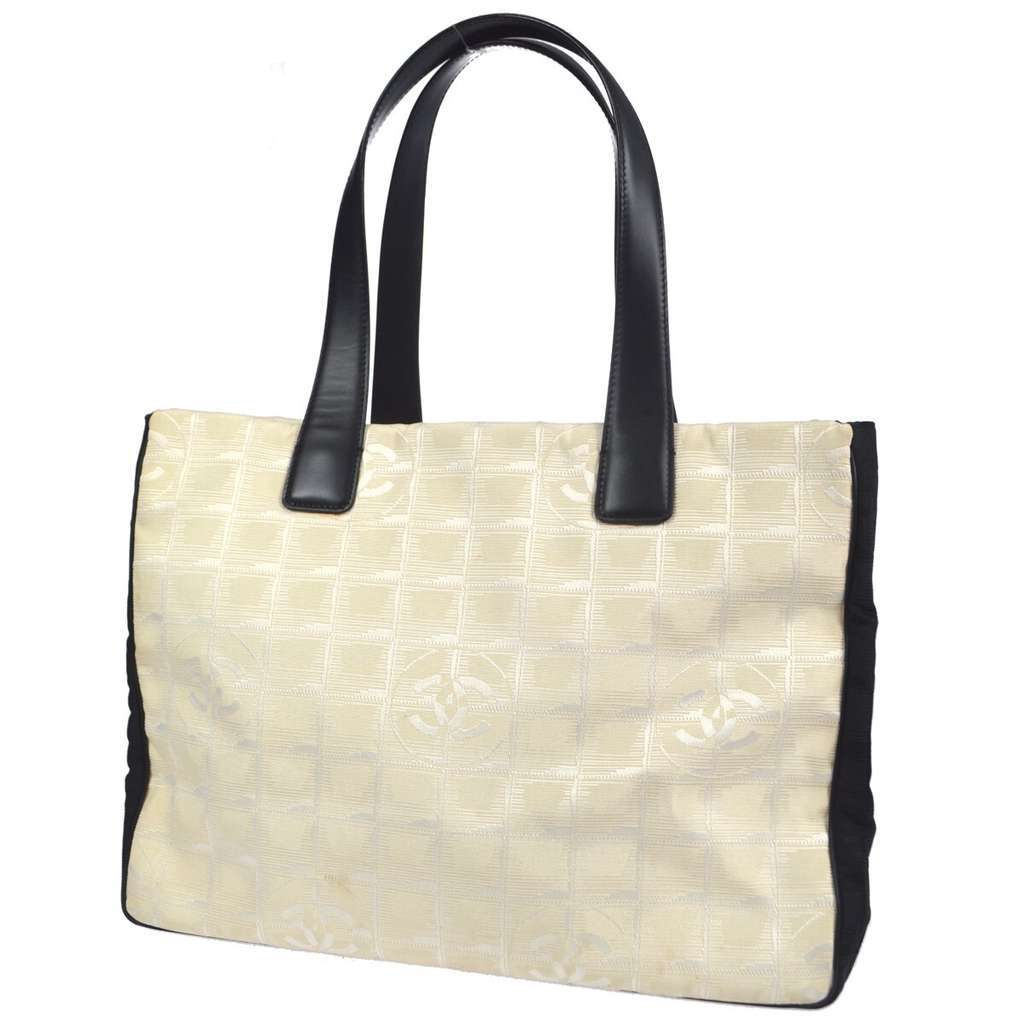 Chanel Travel Line Tote White Good condition - Back View