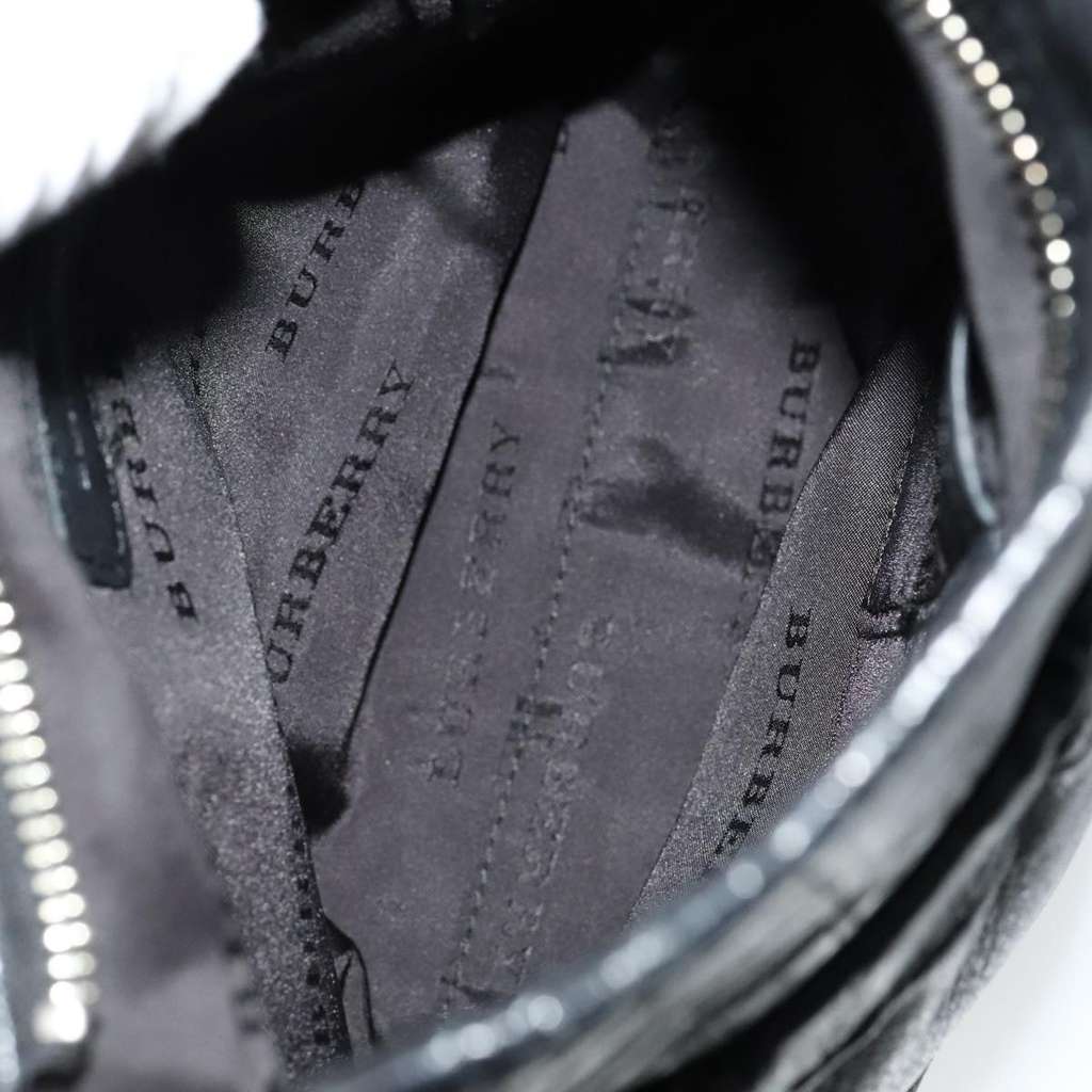 Burberry Vintage Crossbody Bag Black Leather Good condition - Box View