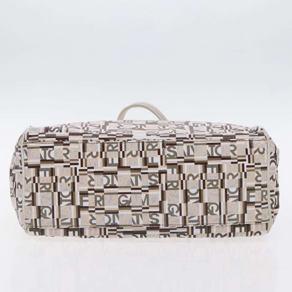 Salvatore Ferragamo Gancini Tote White Leather Good condition - Box View