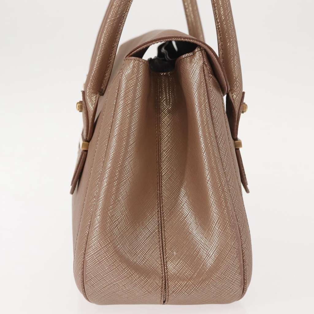 Salvatore Ferragamo Flap Satchel Gold Leather Good condition - Model View