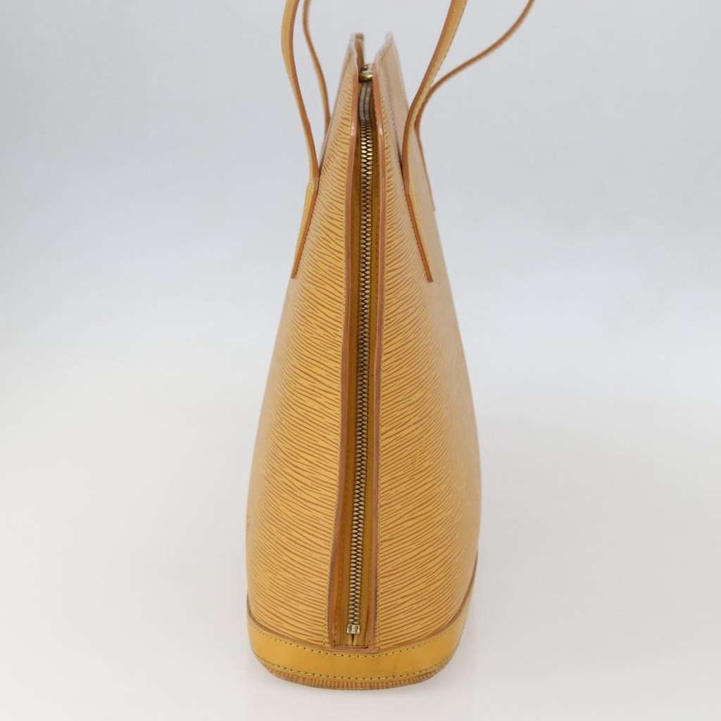 Louis Vuitton Lussac Handbag Yellow Leather Fair condition - Model View