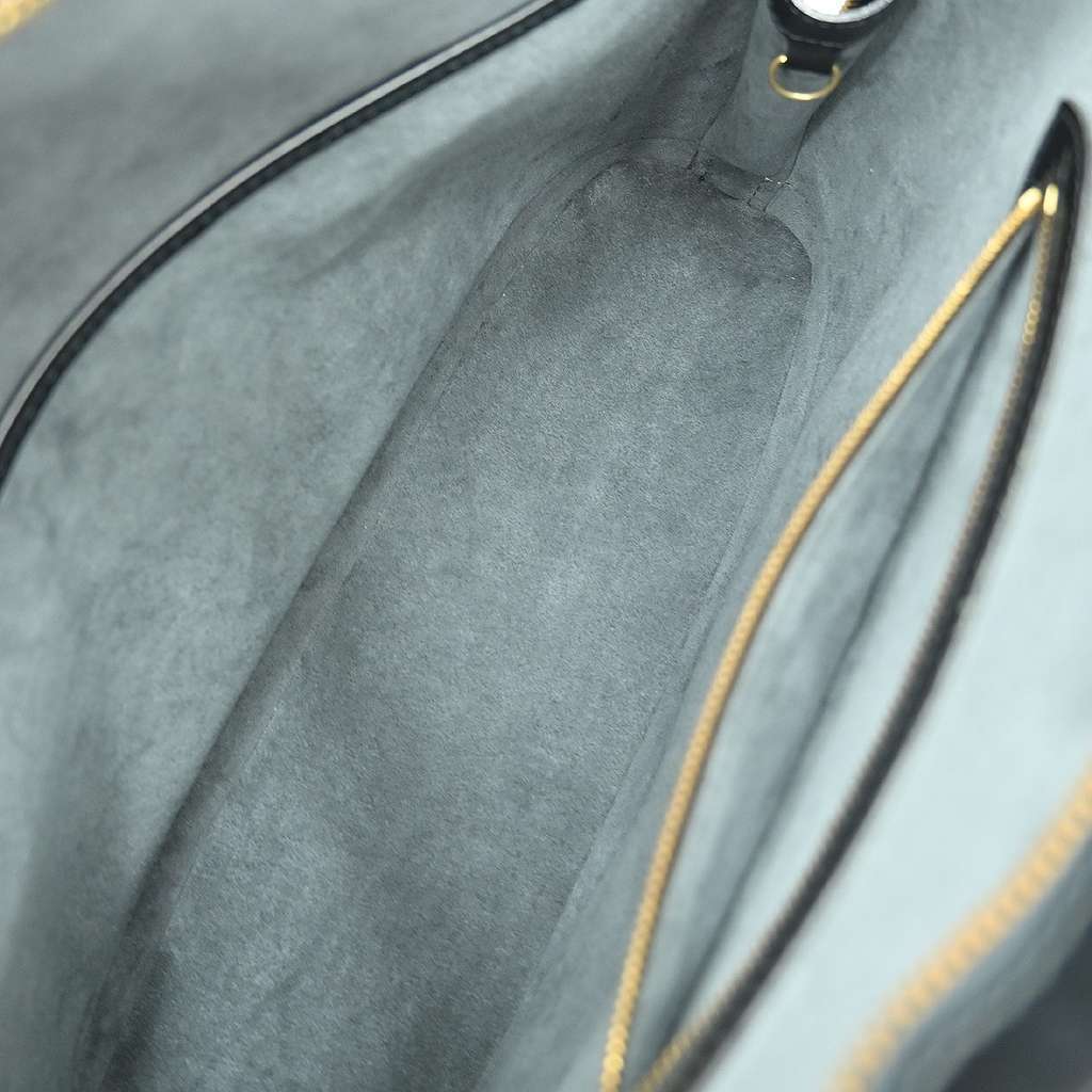 Louis Vuitton Lussac Handbag Black Leather Good condition - Inside View