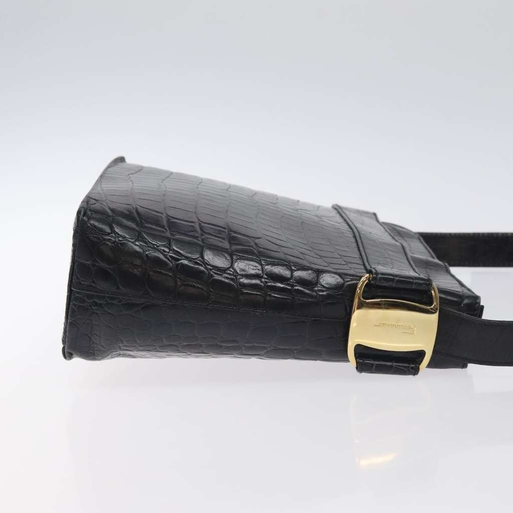 Salvatore Ferragamo Vara shoulder Bag Black Leather Good condition - Inside View