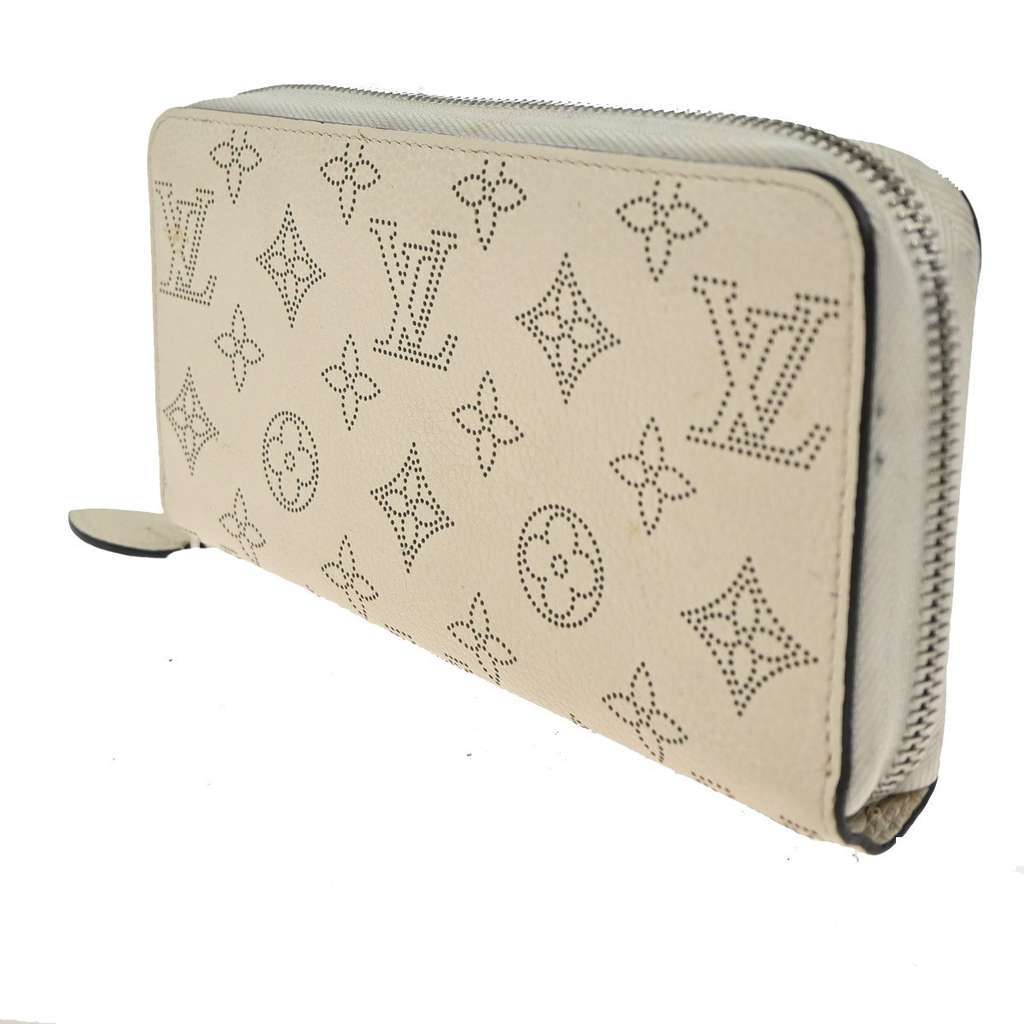 Louis Vuitton Zippy Wallet NM White Leather Good condition - Inside View