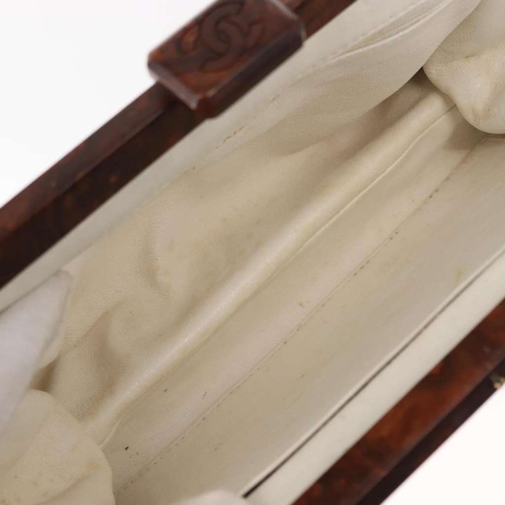 Chanel Wooden Frame Striped Shoulder Bag White Leather Good condition - Box View