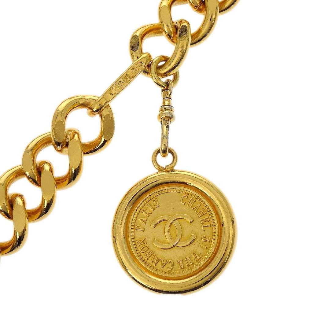 Chanel Vintage Medallion Chain Belt Gold Good condition - Back View