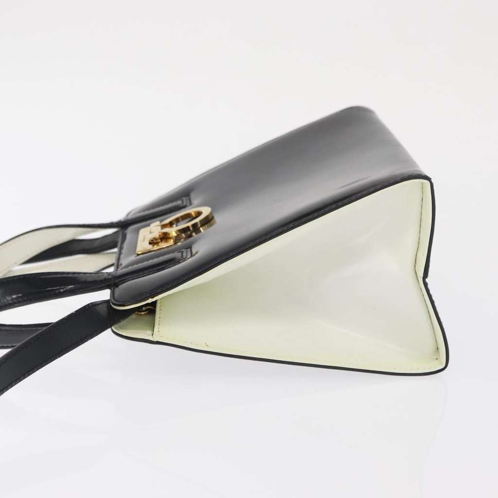 Salvatore Ferragamo Gancini handbag Black Good condition - Model View