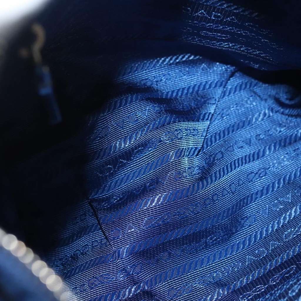 Prada Flat Messenger Blue Good condition - Box View
