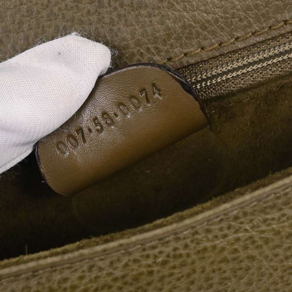 Gucci Vintage Handbag Green Leather Good condition - Model View